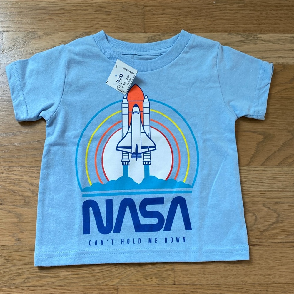 NWT NASA 2 T Shirt